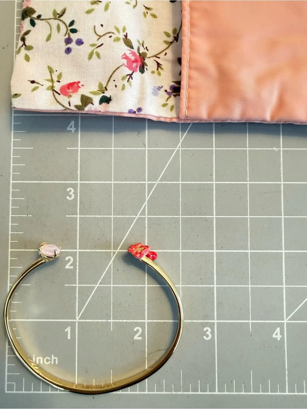 Vintage Les Néréides Paris Poppy Crystal Bracelet